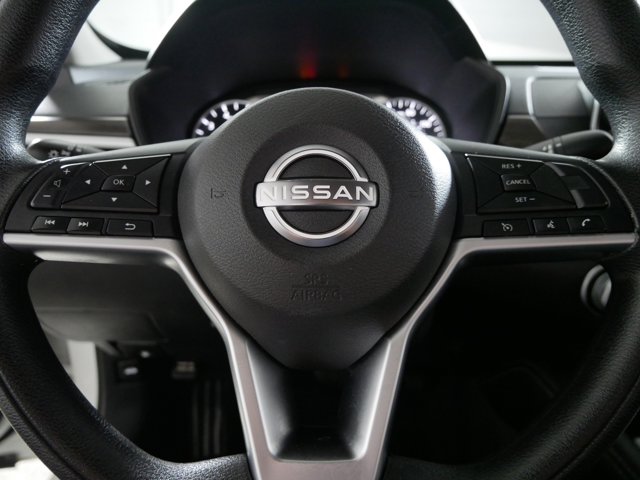 2023 Nissan Altima 2.5 SV Image 17 of 34