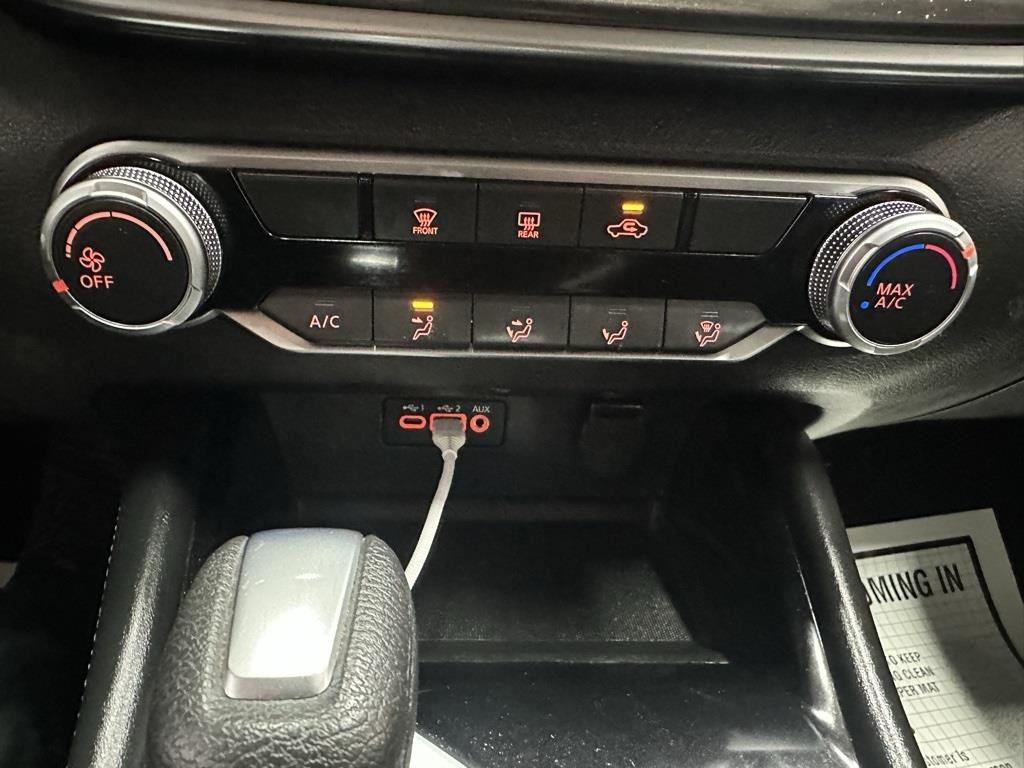 Vehicle image 36 of 37