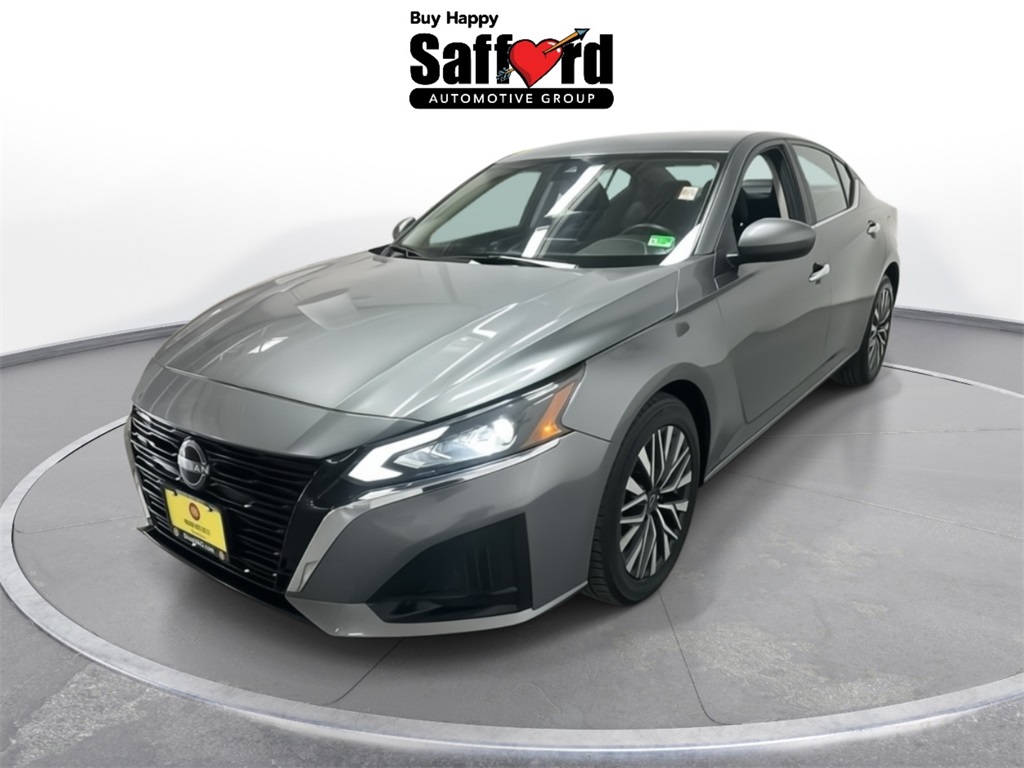 Vehicle image 1 of 37