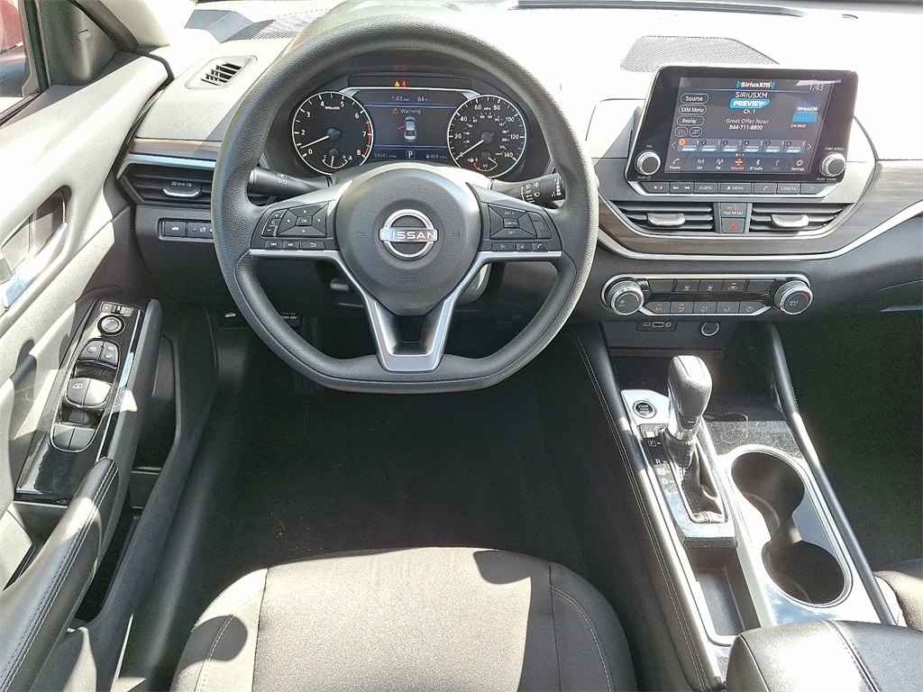 2023 Nissan Altima 2.5 SV Image 13 of 32