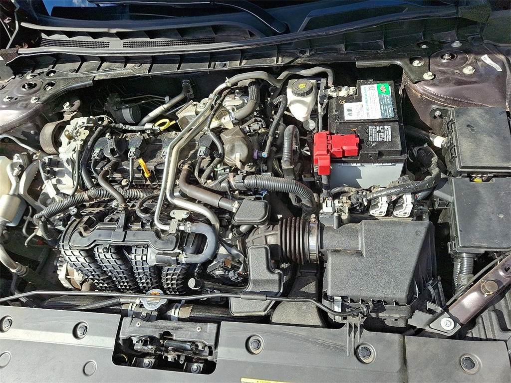 2023 Nissan Altima 2.5 SV Image 8 of 32