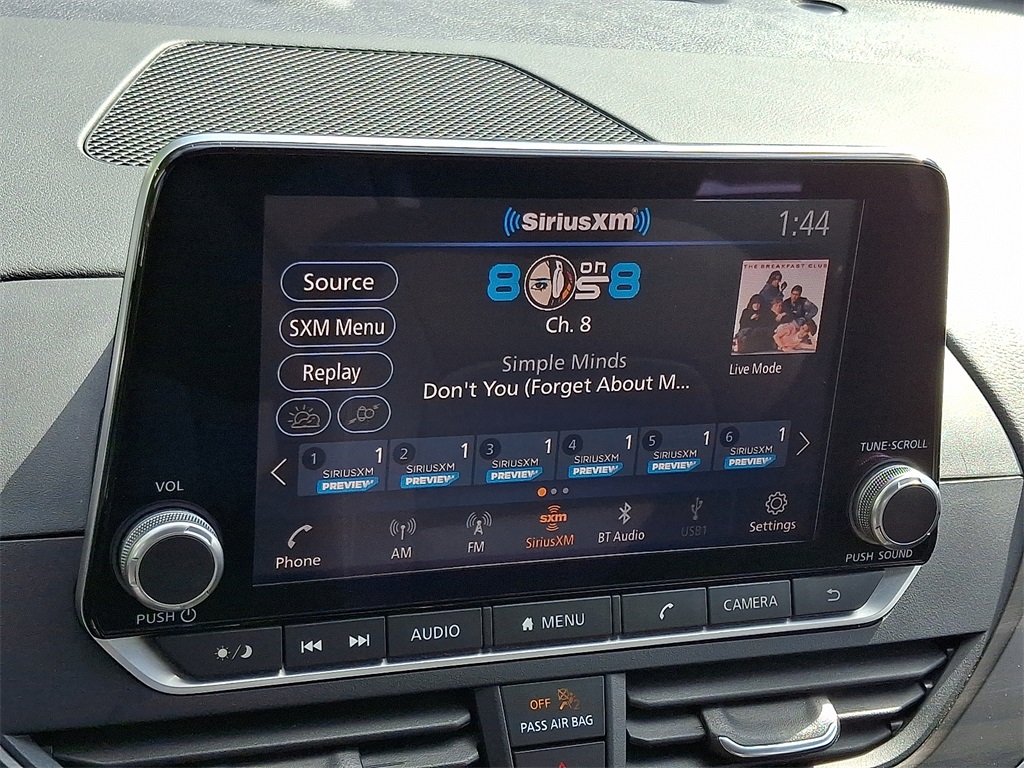 2023 Nissan Altima 2.5 SV Image 16 of 32