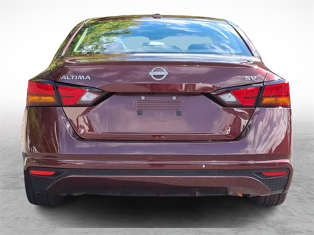 2023 Nissan Altima 2.5 SV Image 6 of 32