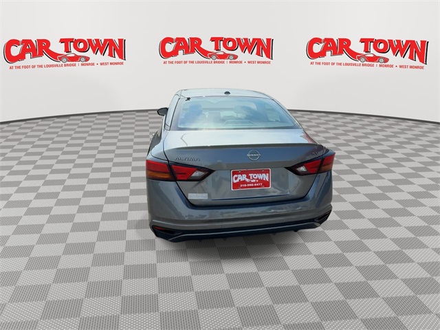 2023 Nissan Altima 2.5 SV Image 6 of 24