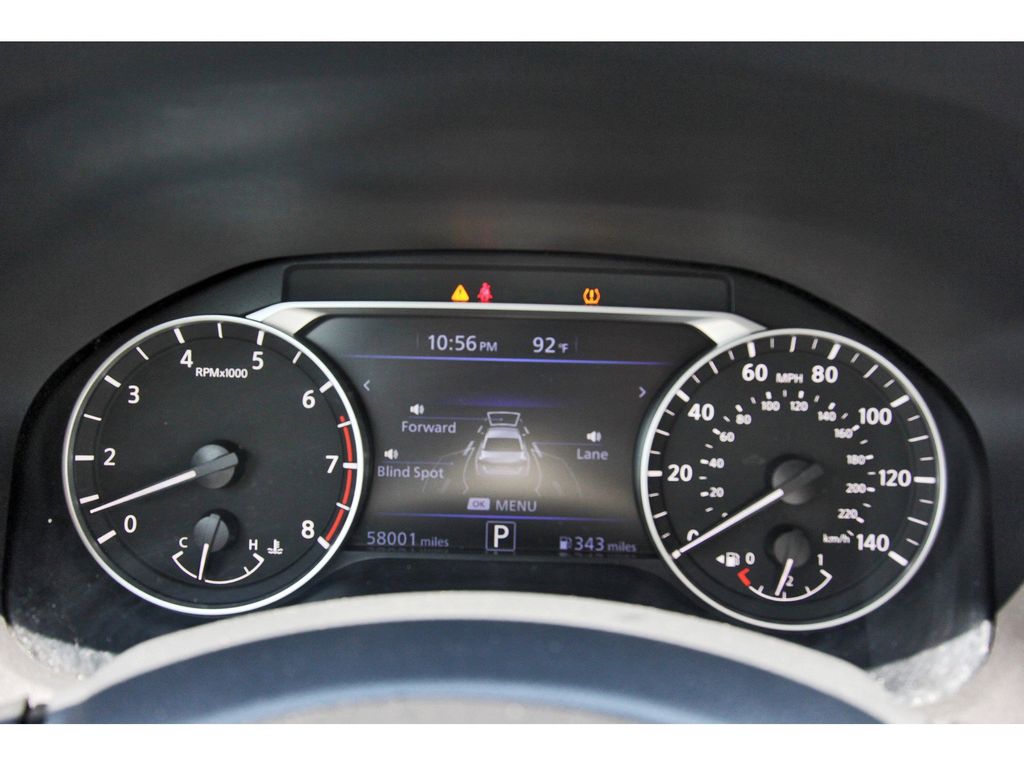 2023 Nissan Altima 2.5 SV Image 9 of 11