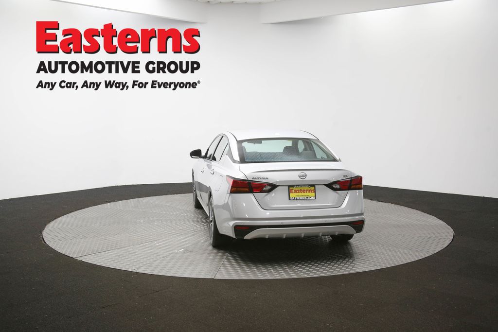 2023 Nissan Altima 2.5 SV Image 30 of 64