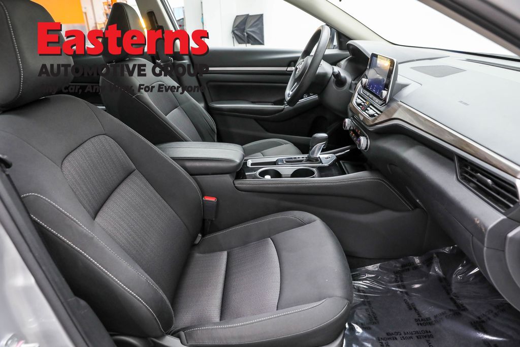 2023 Nissan Altima 2.5 SV Image 46 of 64
