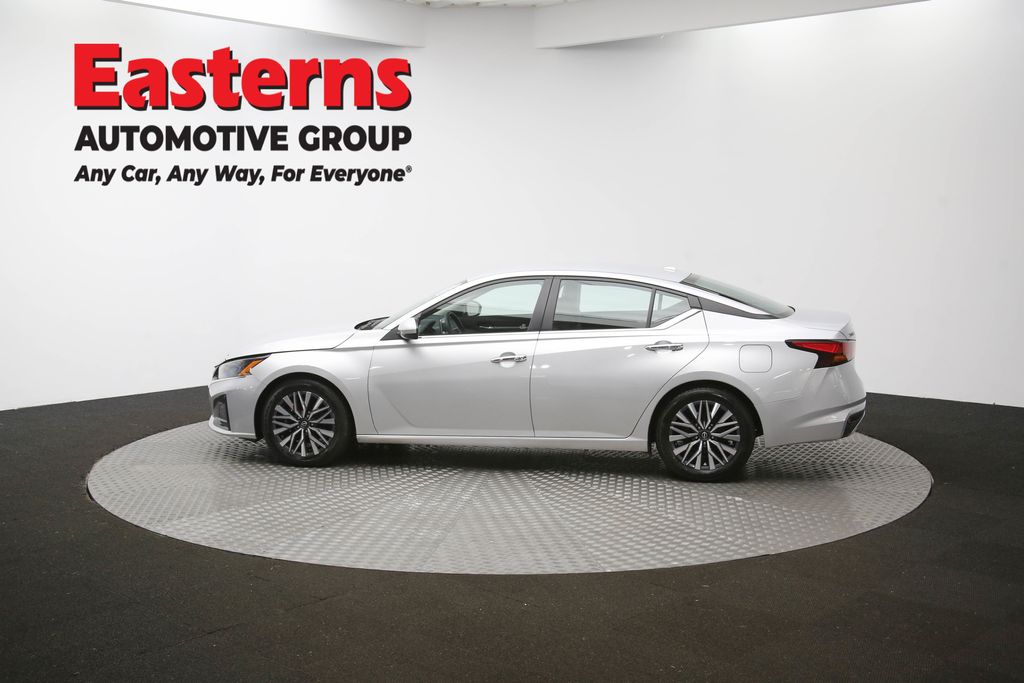 2023 Nissan Altima 2.5 SV Image 36 of 64