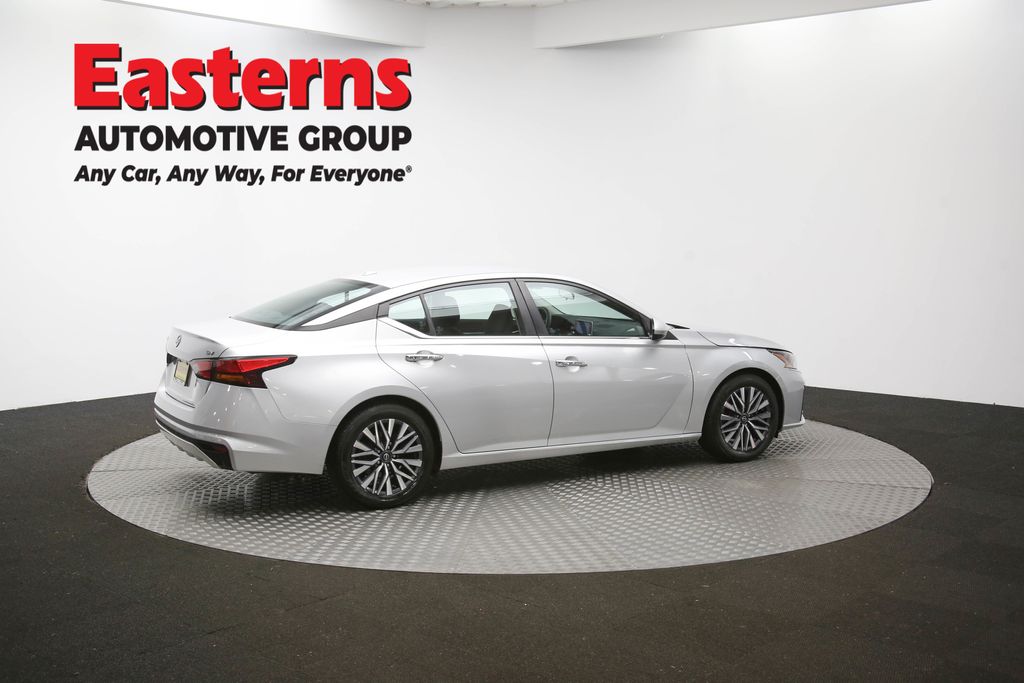 2023 Nissan Altima 2.5 SV Image 21 of 64