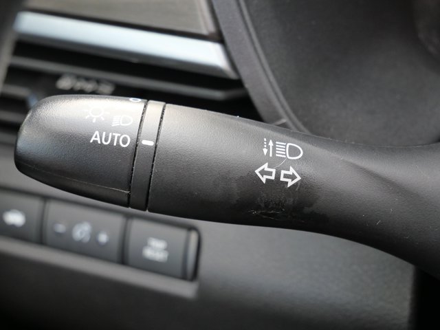 2023 Nissan Altima 2.5 SV Image 32 of 38