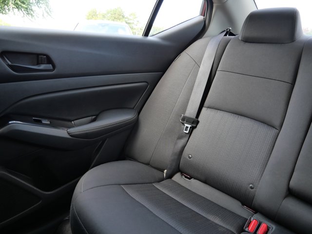 2023 Nissan Altima 2.5 SV Image 12 of 38