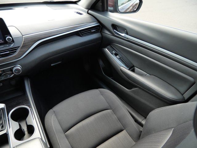 2023 Nissan Altima 2.5 SV Image 31 of 38