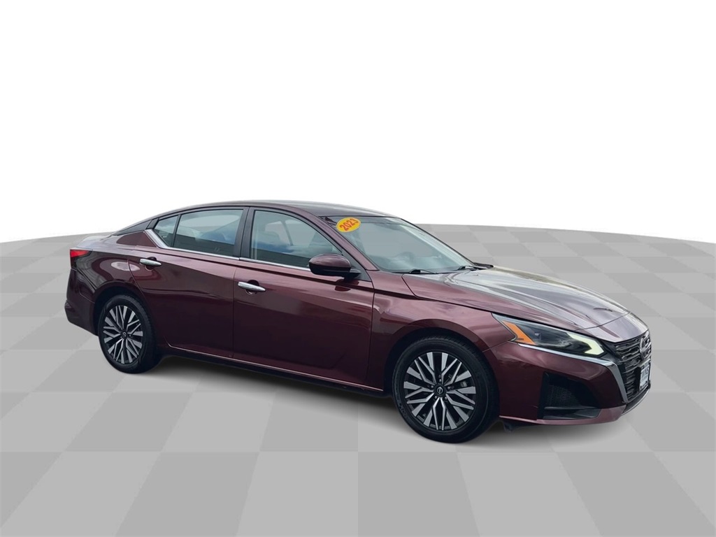 Vehicle image 4 of 30