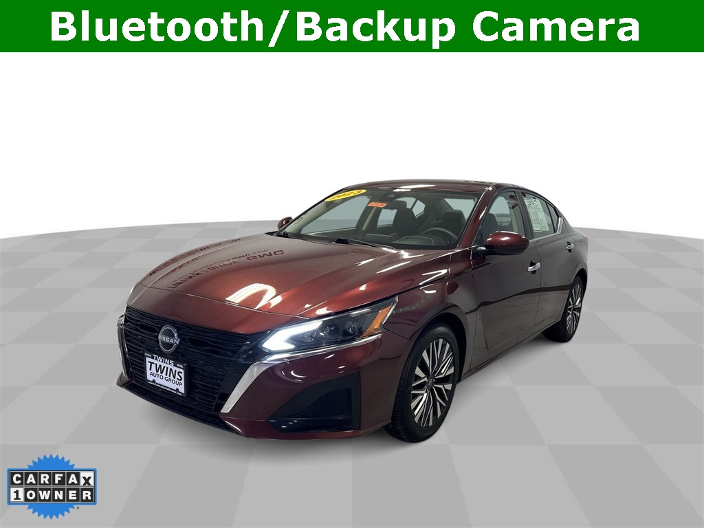 Vehicle image 1 of 30