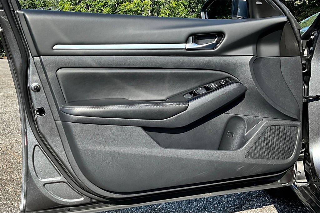 2023 Nissan Altima 2.5 SV Image 23 of 29