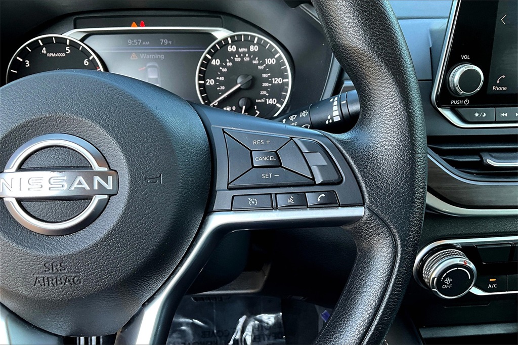 2023 Nissan Altima 2.5 SV Image 16 of 29