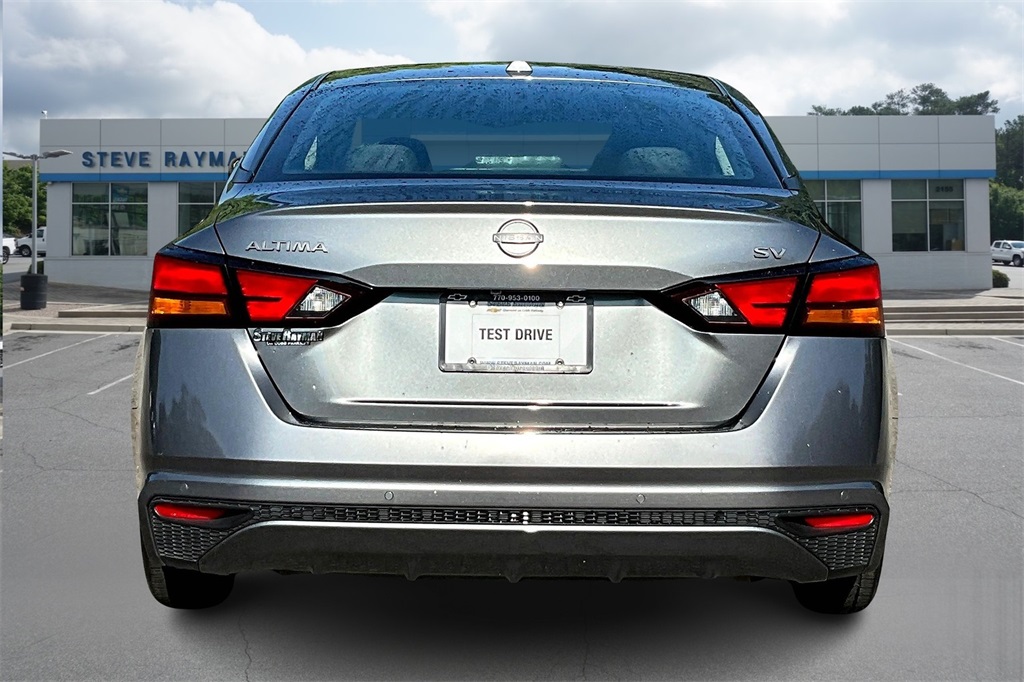 2023 Nissan Altima 2.5 SV Image 5 of 29