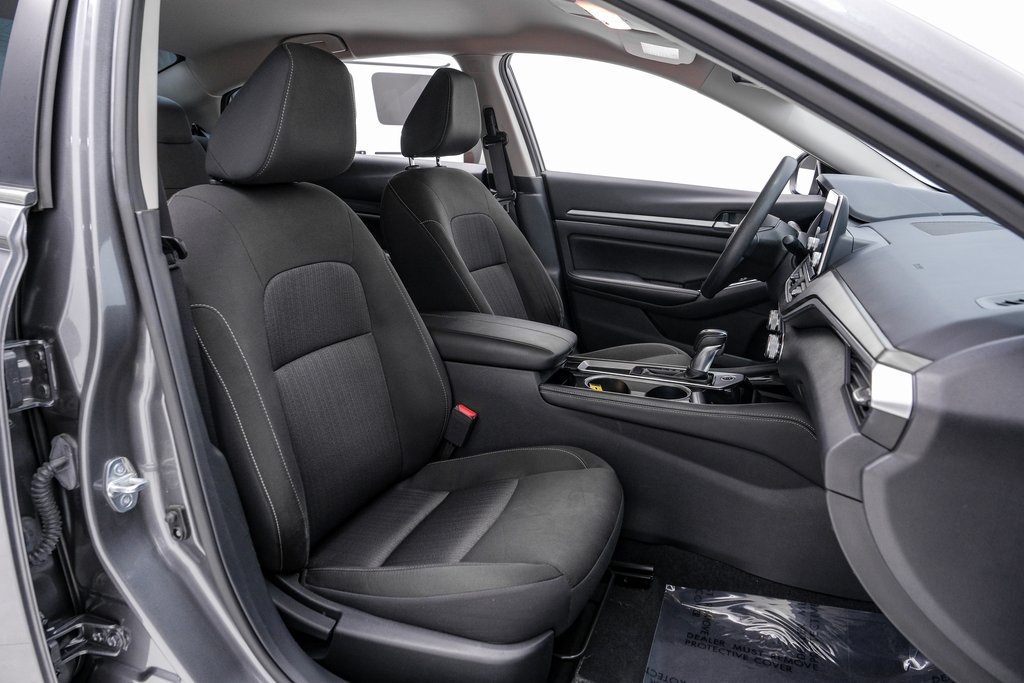 2023 Nissan Altima 2.5 SV Image 30 of 55