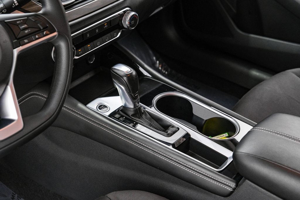 2023 Nissan Altima 2.5 SV Image 25 of 55