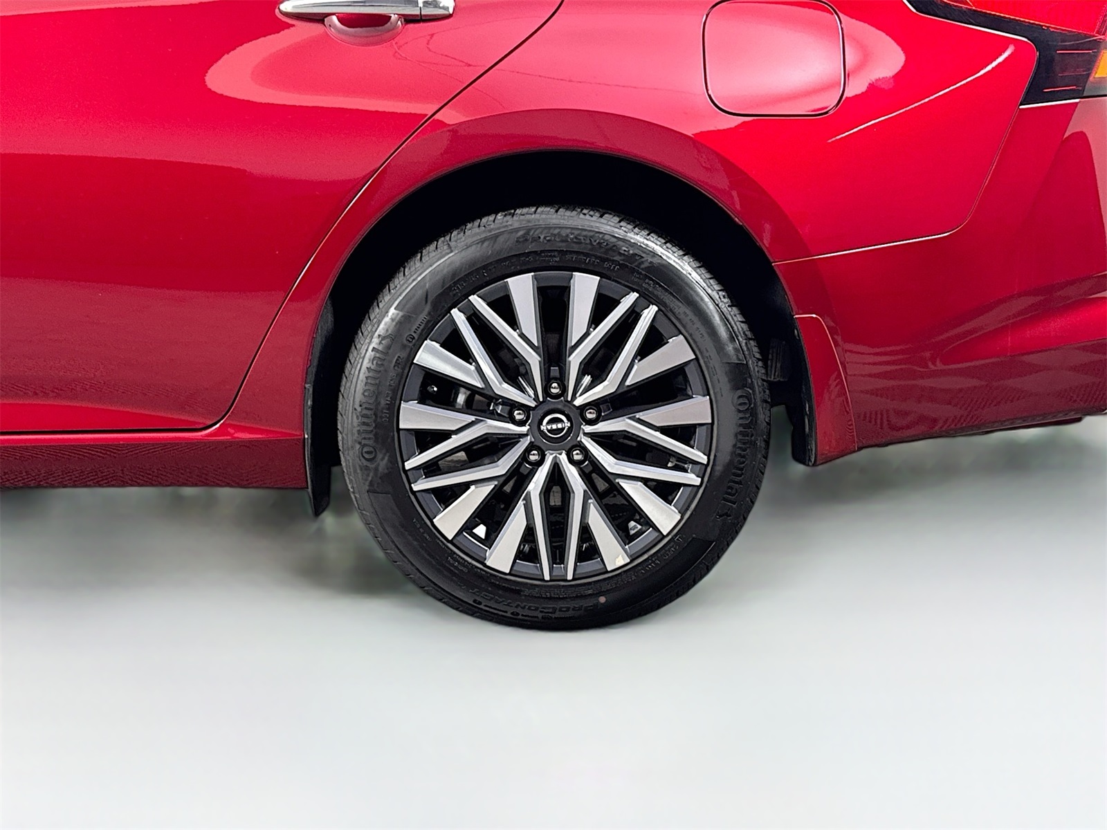 Vehicle image 21 of 21