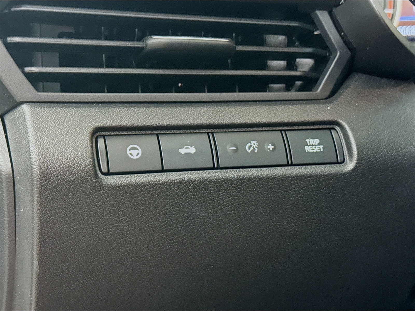 Vehicle image 9 of 21