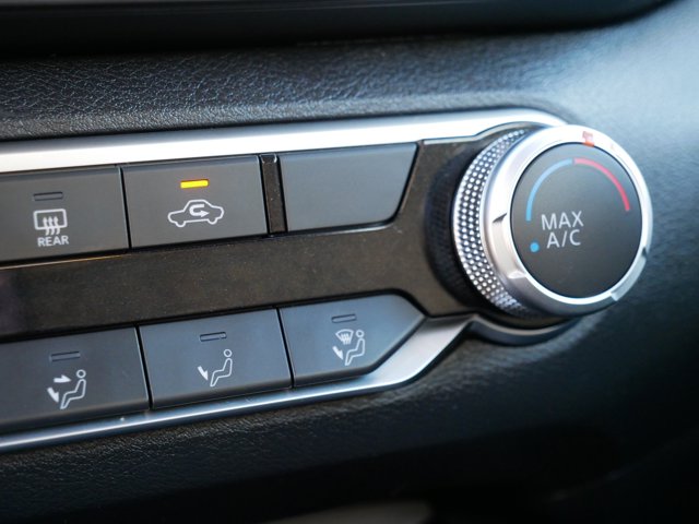 2023 Nissan Altima 2.5 SV Image 25 of 35