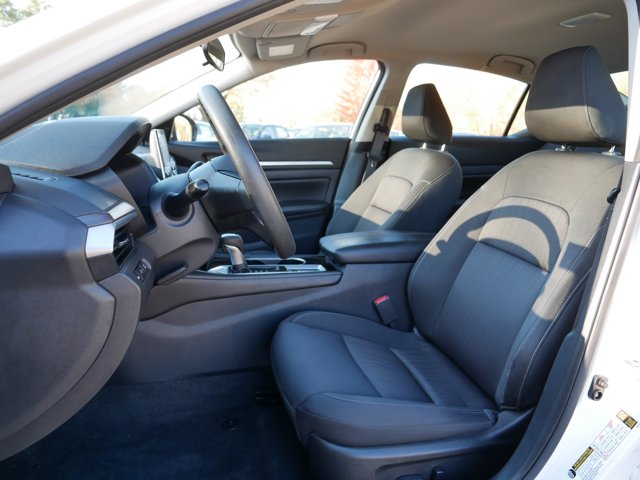 2023 Nissan Altima 2.5 SV Image 14 of 35