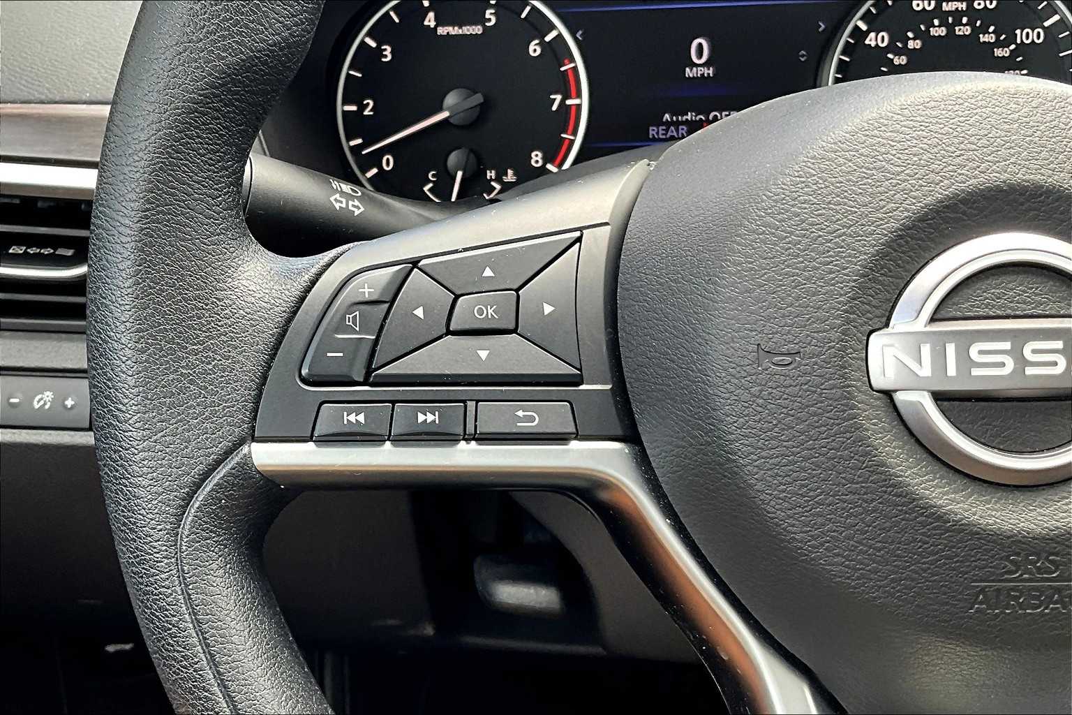 2023 Nissan Altima 2.5 SV Image 20 of 33