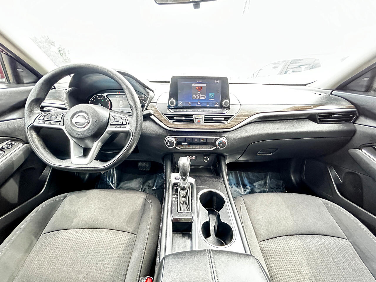 2023 Nissan Altima 2.5 SV Image 21 of 58