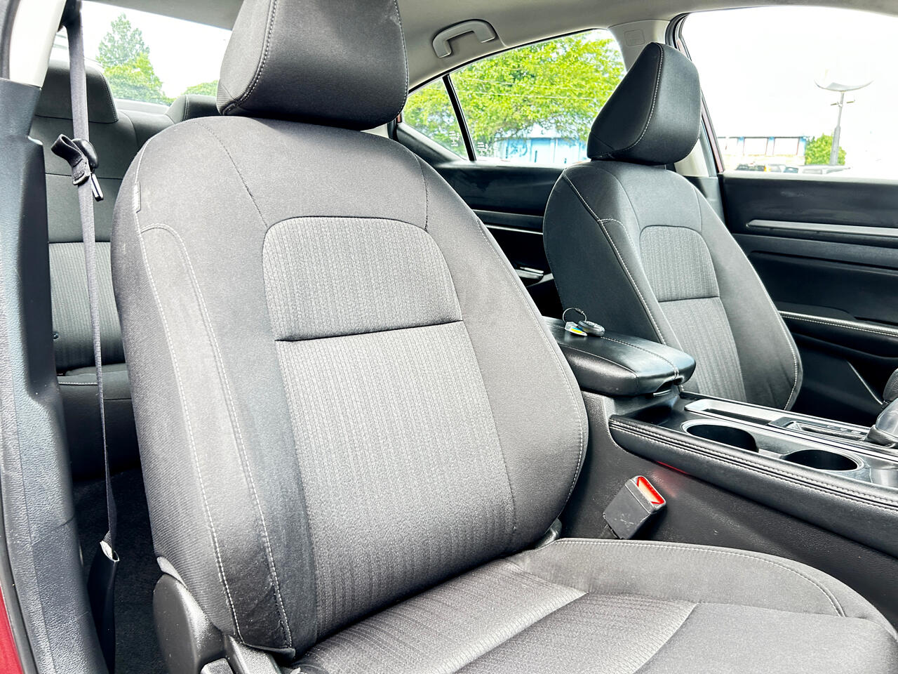 2023 Nissan Altima 2.5 SV Image 17 of 58