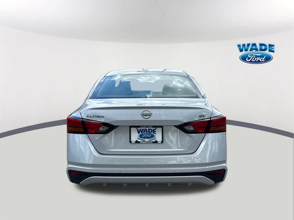 Vehicle image 6 of 31
