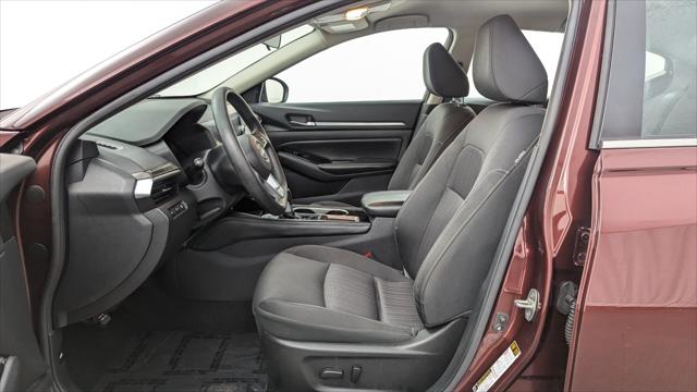 2023 Nissan Altima 2.5 SV Image 16 of 30