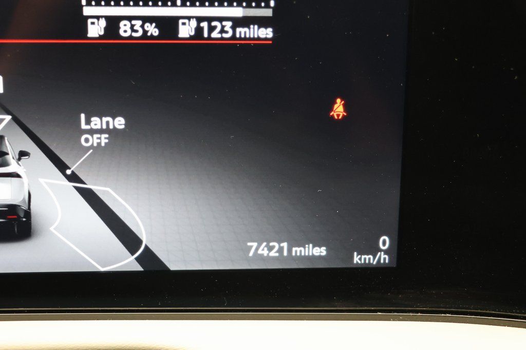 Vehicle image 16 of 24