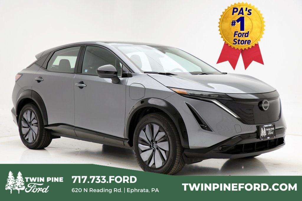 Vehicle image 1 of 24
