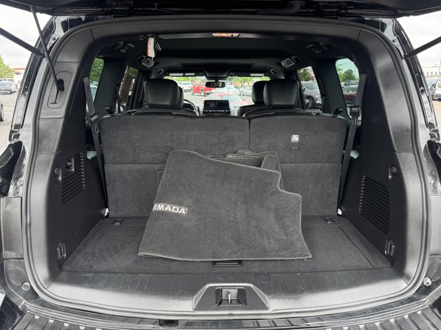 Vehicle image 14 of 42