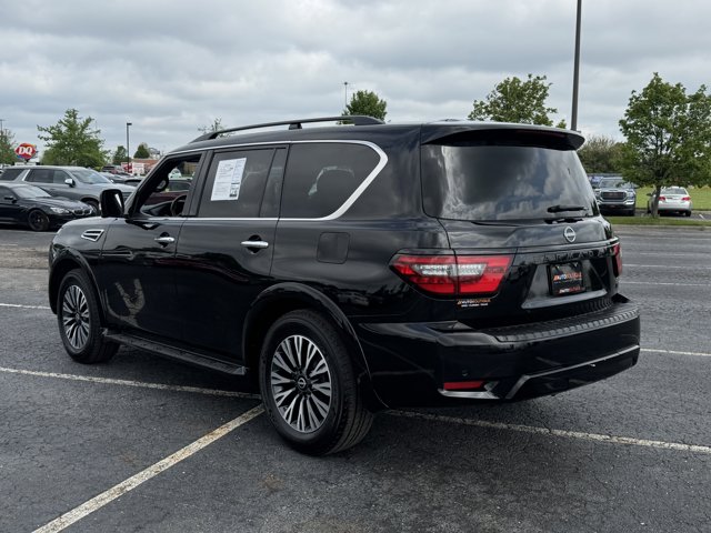 Vehicle image 6 of 42