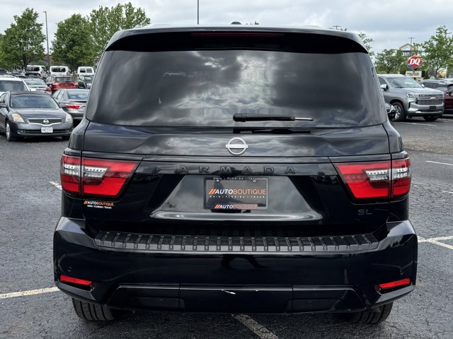 Vehicle image 13 of 42