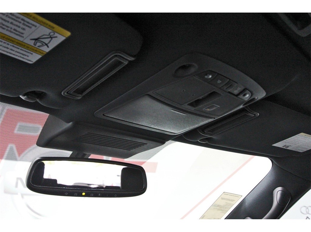 Vehicle image 22 of 31