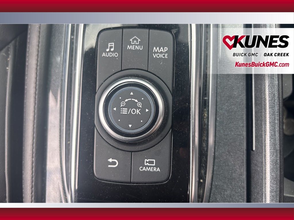 2023 Nissan Armada SV Image 31 of 34