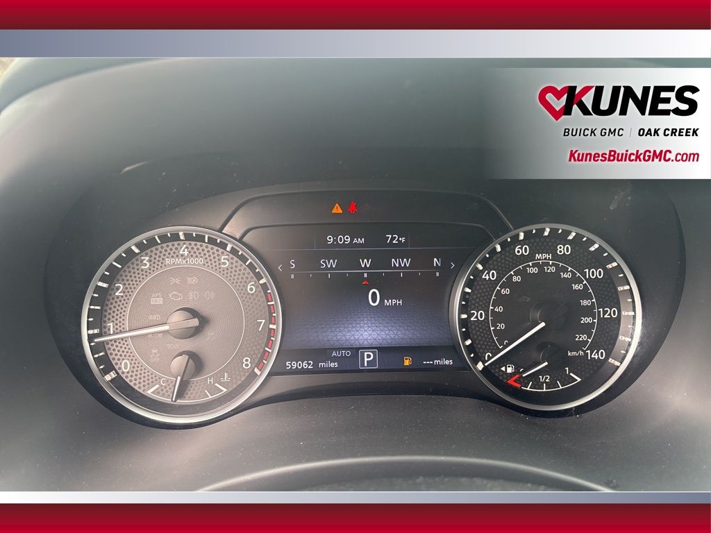 2023 Nissan Armada SV Image 21 of 34