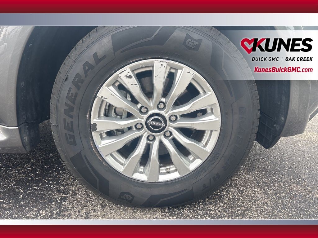 2023 Nissan Armada SV Image 10 of 34