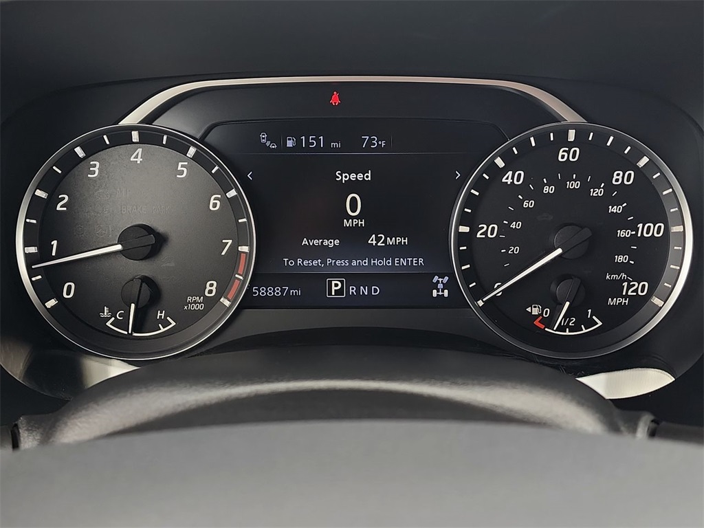 Vehicle image 14 of 24
