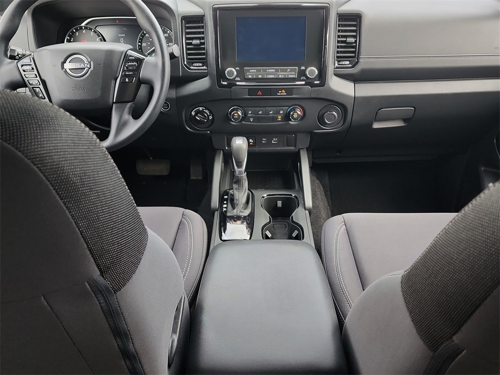 Vehicle image 20 of 24