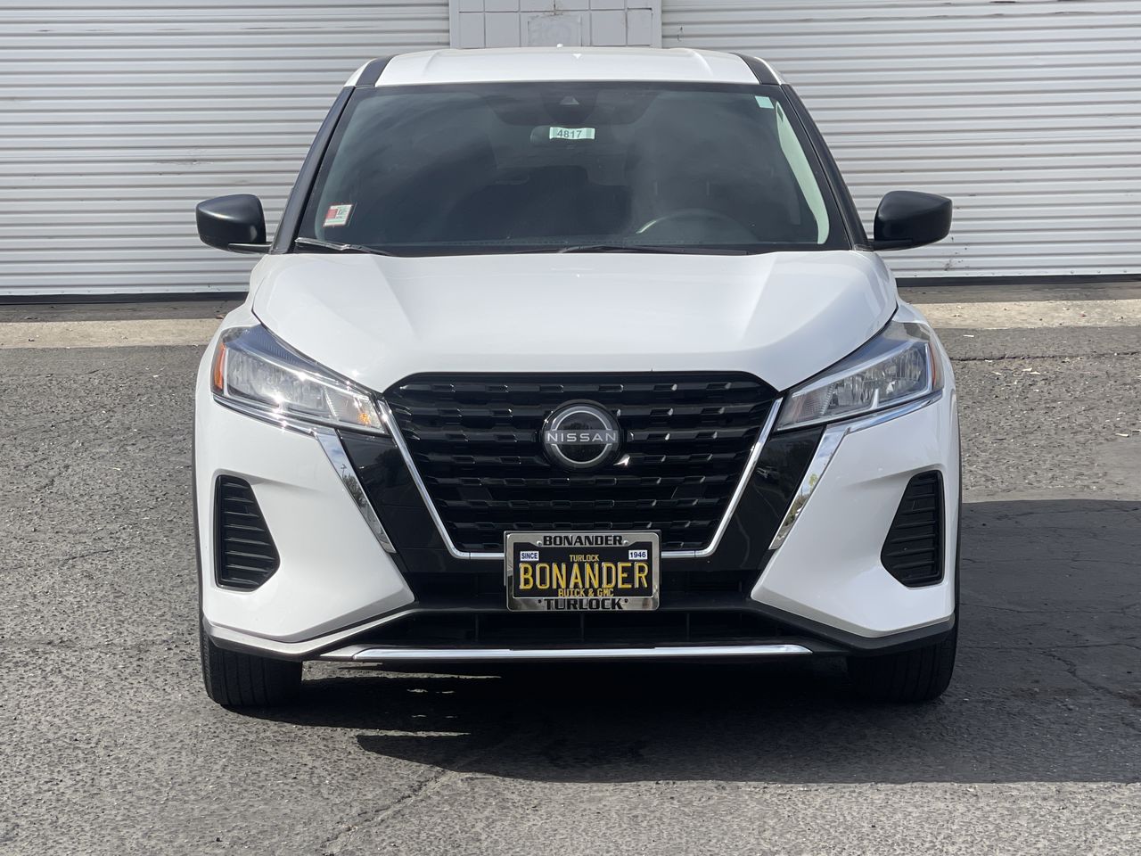 2023 Nissan Kicks S Image 3 of 36