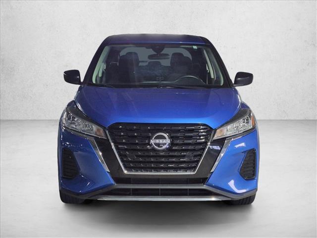 2023 Nissan Kicks S Image 2 of 23