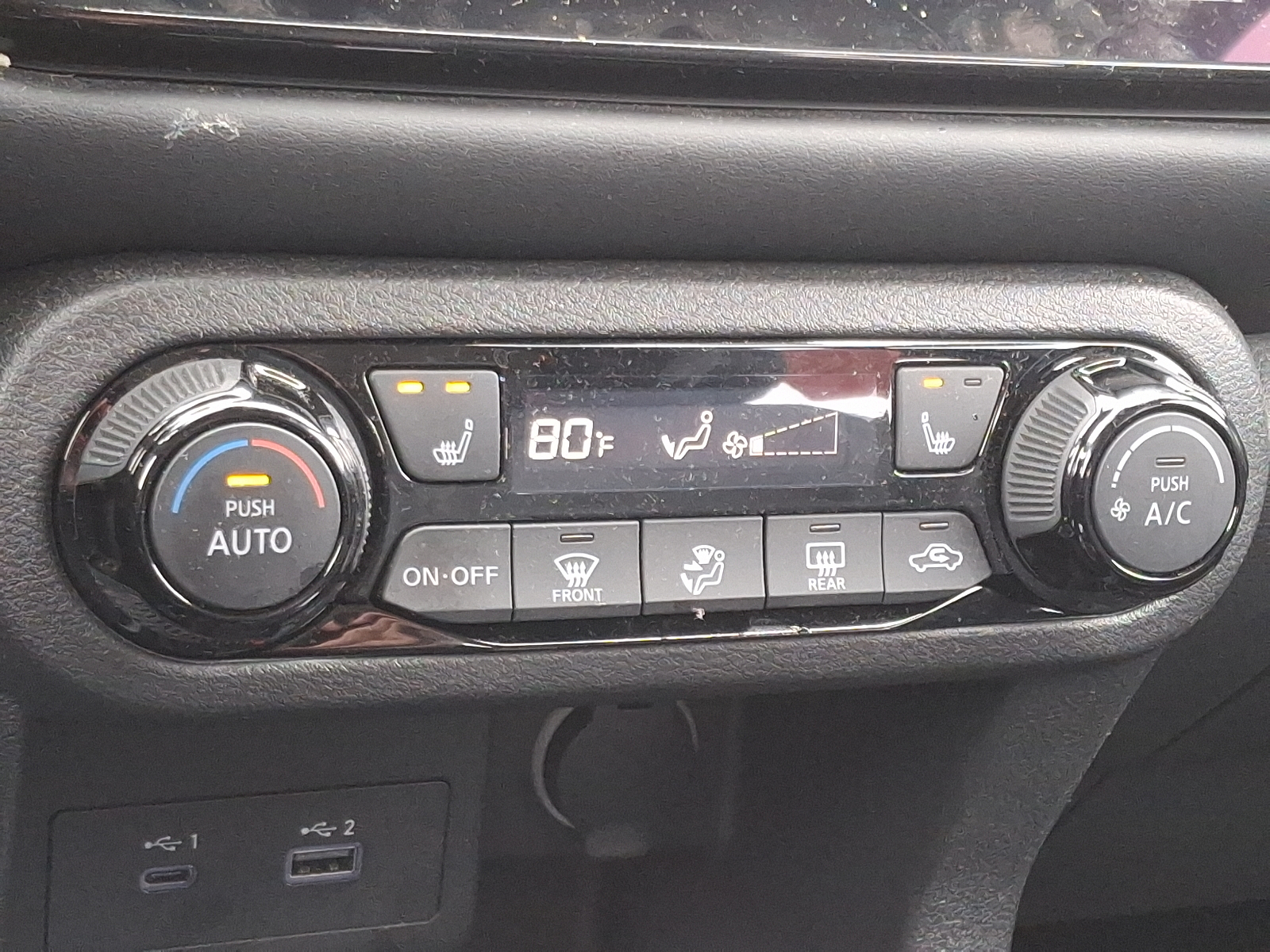Vehicle image 16 of 31