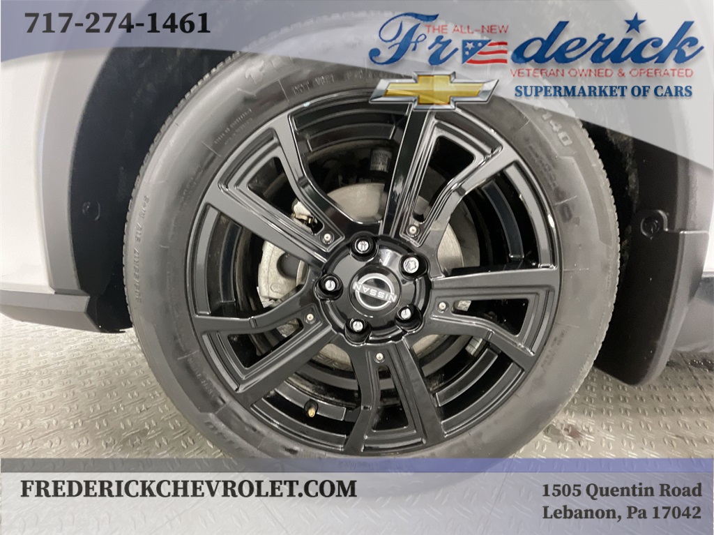 Vehicle image 30 of 31