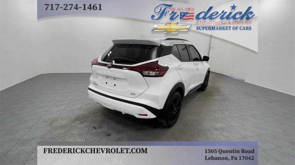 Vehicle image 7 of 31
