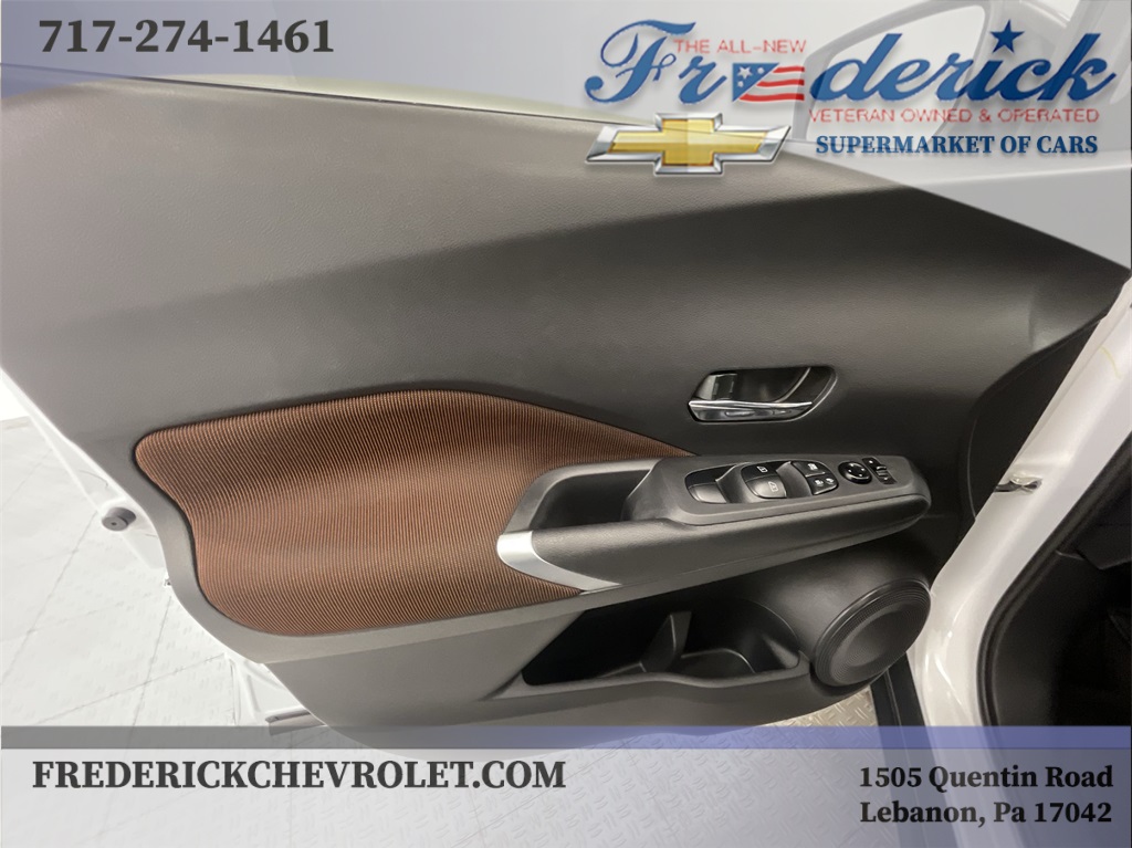 Vehicle image 20 of 31