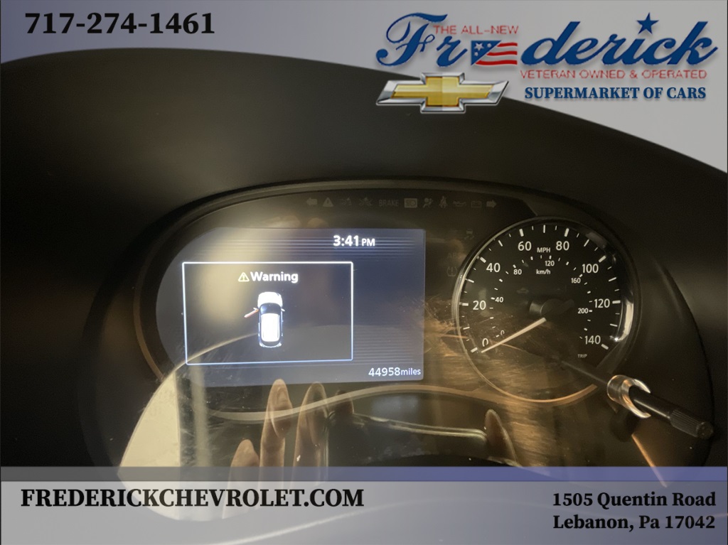 Vehicle image 12 of 31